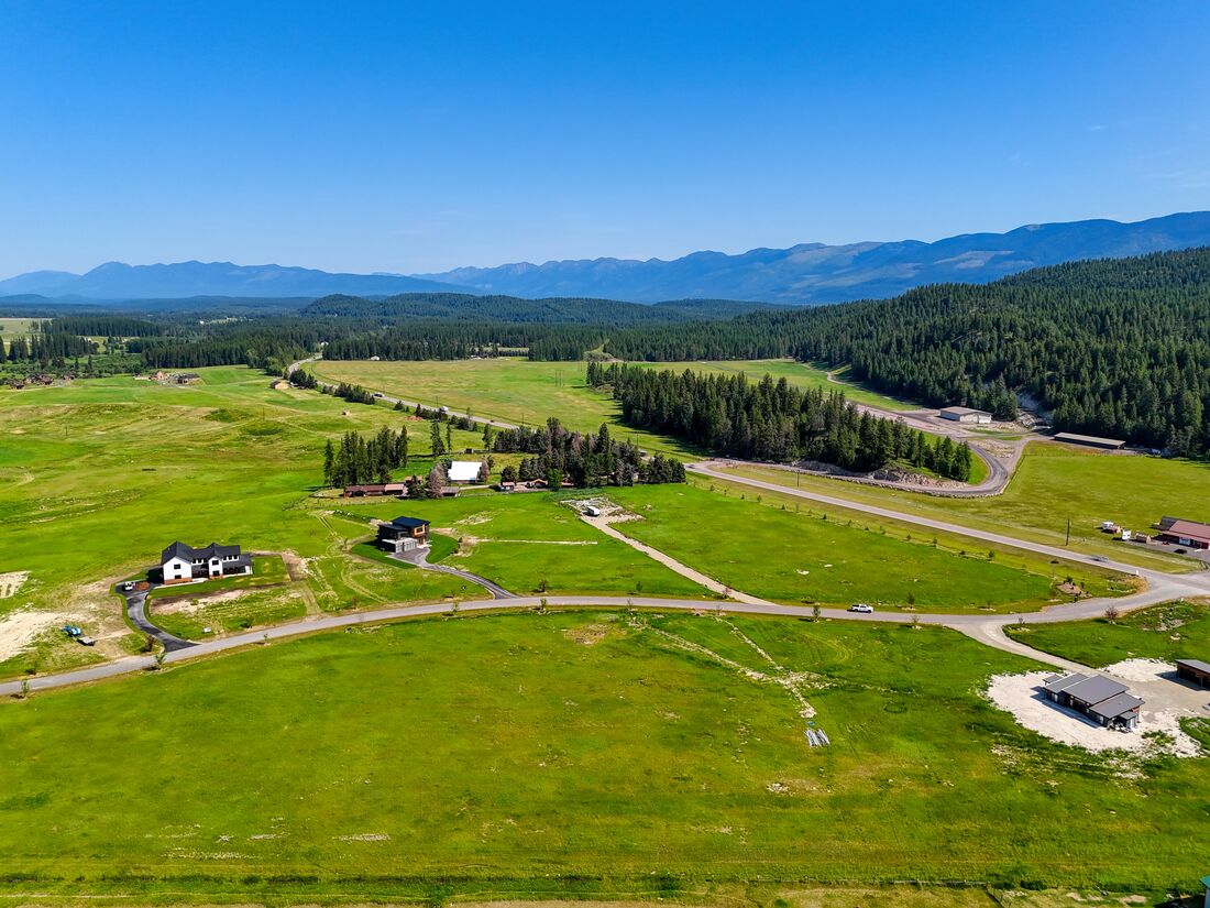 Wide valley and mountain vista from above River Ranch